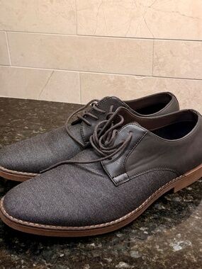 JF J. Ferrar Marcus Oxford Lace-Up Shoes